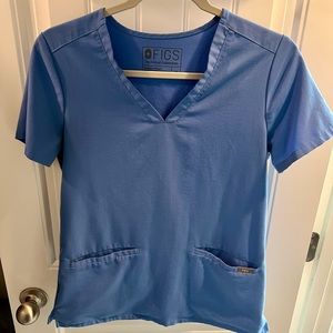 Figs XS Women’s Ceil Blue Casma Three Pocket Scrub Top